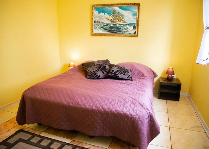 Rum i privatbostad Maja - Na Fali