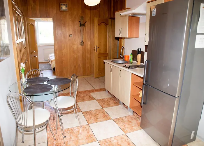 Rum i privatbostad Maja - Na Fali